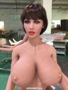 Système De Gémissements Des Poupées Sexuelles Aux Seins Énormes