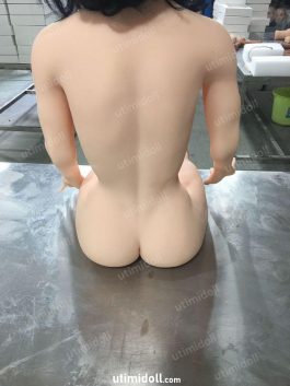 Poupée Sexuelle Grandeur Nature De Kitagawa Marin