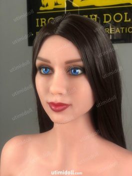 Maman Est Ma Plus Grande Poupée Sexuelle Synthétique Porno