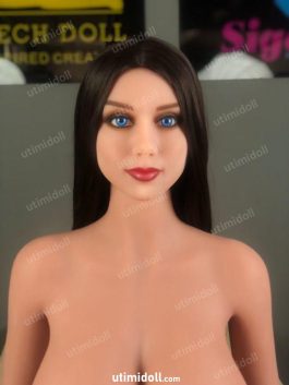 Maman Est Ma Plus Grande Poupée Sexuelle Synthétique Porno